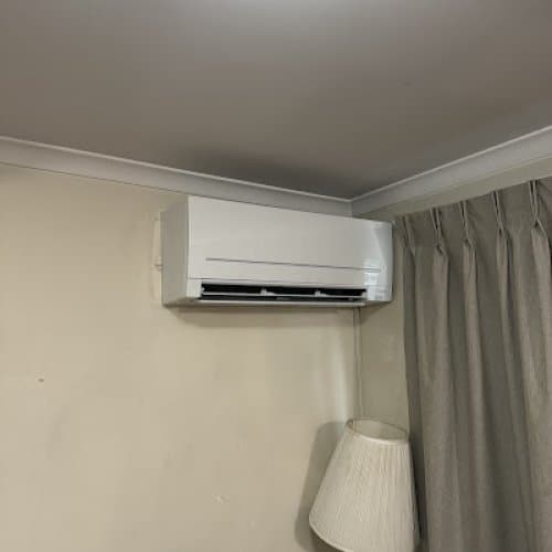 Air conditioning maintenance and servicing by BES Air